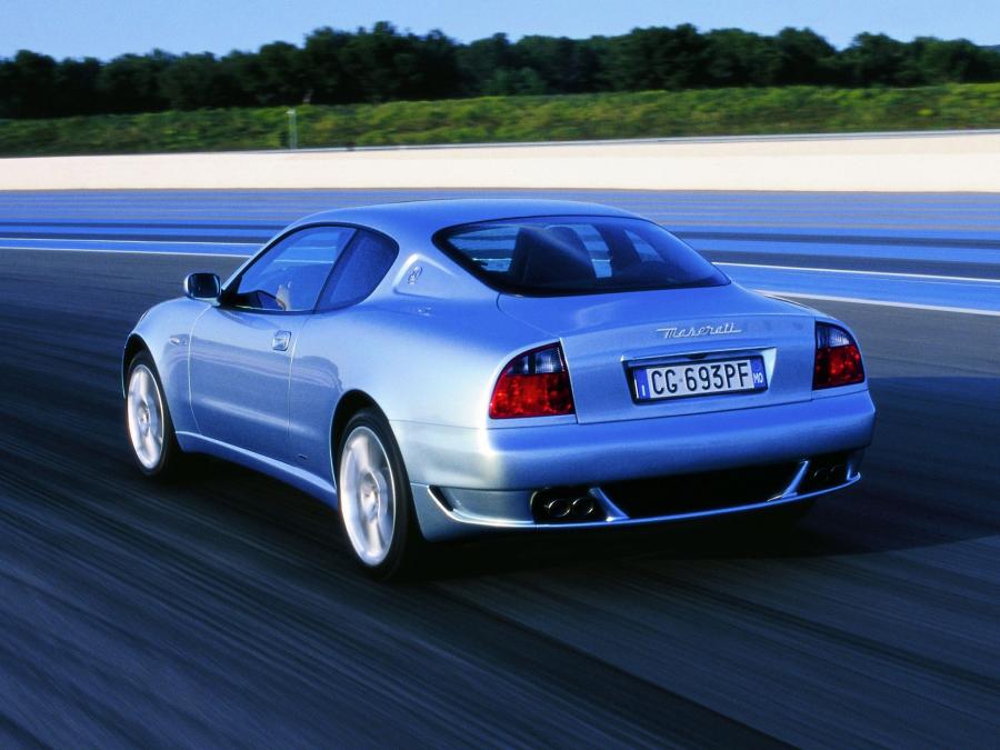  Maserati Coupe 2004 года  (фото 8 из 16)